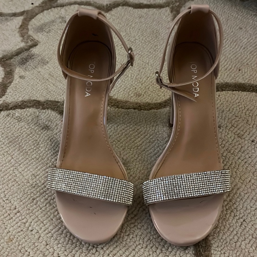 Windsor Heels
